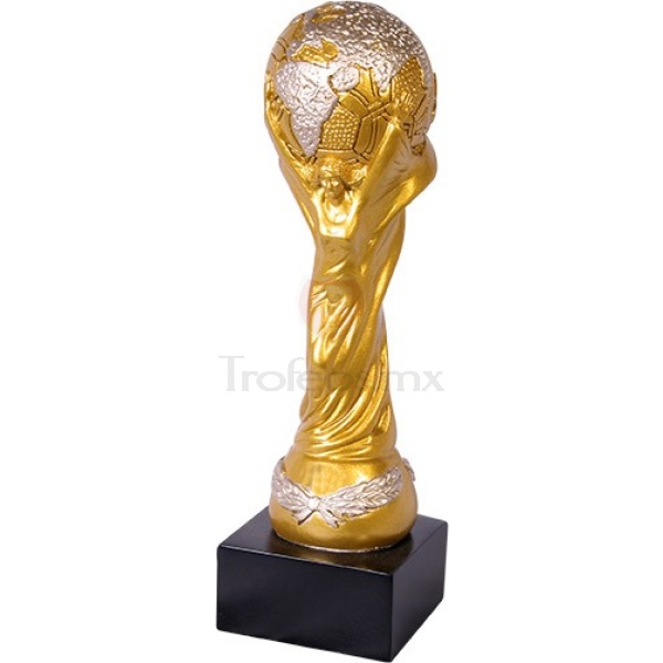 Presea Copa del Mundo chica Oro