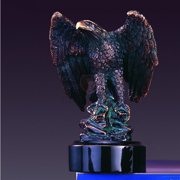 Escultura de Aguila 31102