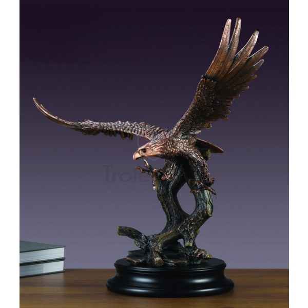 Escultura de Aguila 51134